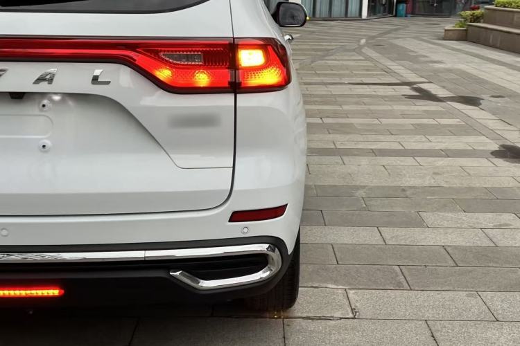 Used Haval M6 2021 PLUS 1.5T DCT Luxury Smart Connectivity Model Exterior 3