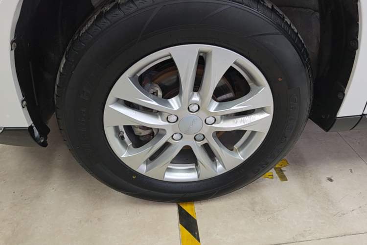 Used Haval M6 2021 PLUS 1.5T Manual Elite Smart Connectivity Model Exterior 4
