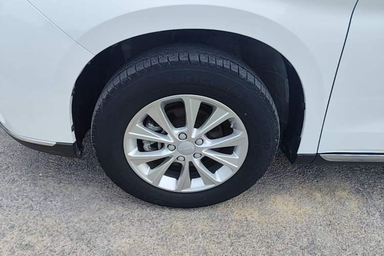 Used Haval M6 2021 PLUS 1.5T DCT Luxury Smart Connectivity Model Exterior 4
