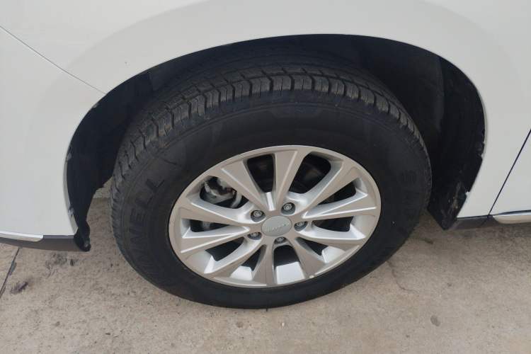 Used Haval M6 2021 PLUS 1.5T DCT Luxury Smart Connectivity Model Exterior 4