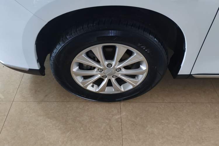 Used Haval M6 2021 PLUS 1.5T DCT Luxury Smart Connectivity Model Exterior 4