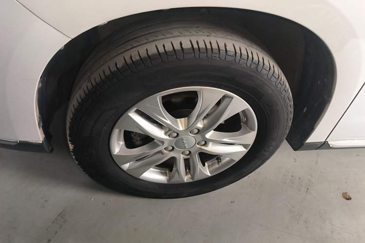 Used Haval M6 2021 PLUS 1.5T DCT Comfort Edition Exterior 4