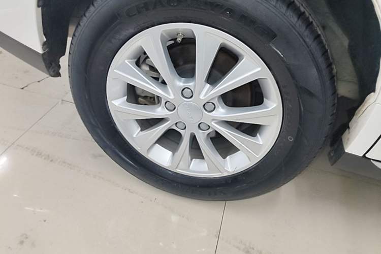 Used Haval M6 2021 PLUS 1.5T DCT Luxury Smart Connectivity Model Exterior 5