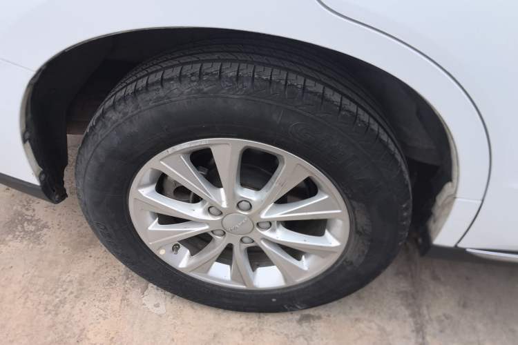 Used Haval M6 2021 PLUS 1.5T DCT Luxury Smart Connectivity Model Exterior 5
