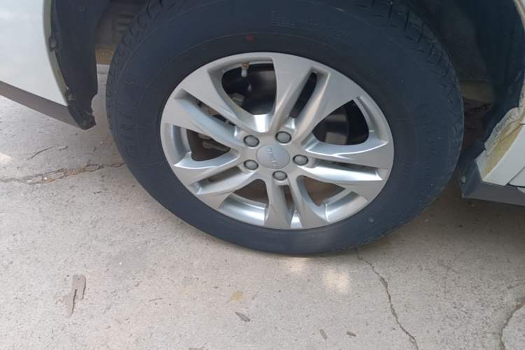 Used Haval M6 2021 PLUS 1.5T Manual Elite Smart Connectivity Model Exterior 5