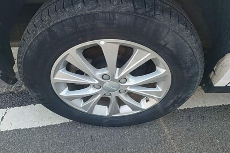 Used Haval M6 2021 PLUS 1.5T DCT Luxury Smart Connectivity Model Exterior 5