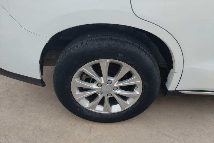 Used Haval M6 2021 PLUS 1.5T DCT Luxury Smart Connectivity Model Exterior 5