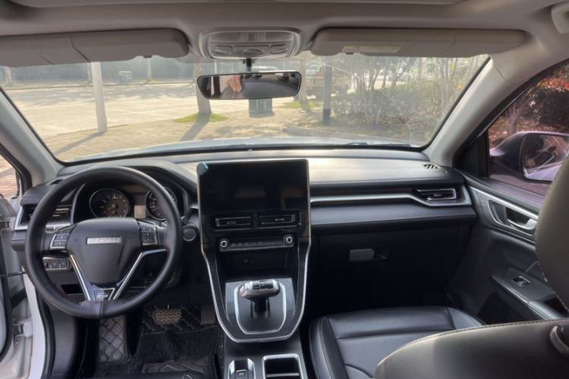Used Haval M6 2021 PLUS 1.5T DCT Luxury Smart Connectivity Model Exterior 5