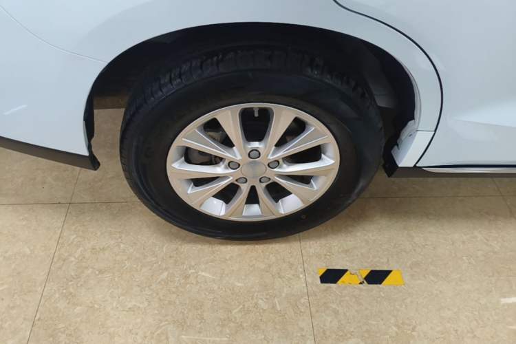 Used Haval M6 2021 PLUS 1.5T DCT Luxury Smart Connectivity Model Exterior 5