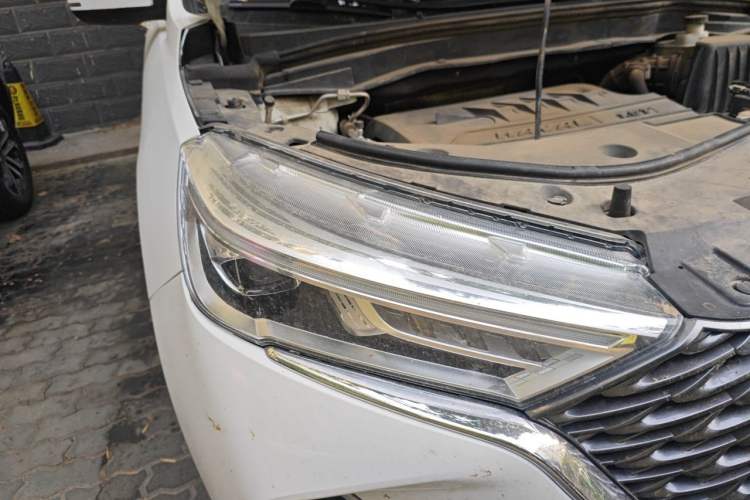 Used Haval M6 2021 PLUS 1.5T Manual Elite Smart Connectivity Model Exterior 6