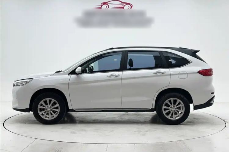Used Haval M6 2021 PLUS 1.5T DCT Luxury Smart Connectivity Model Exterior 6