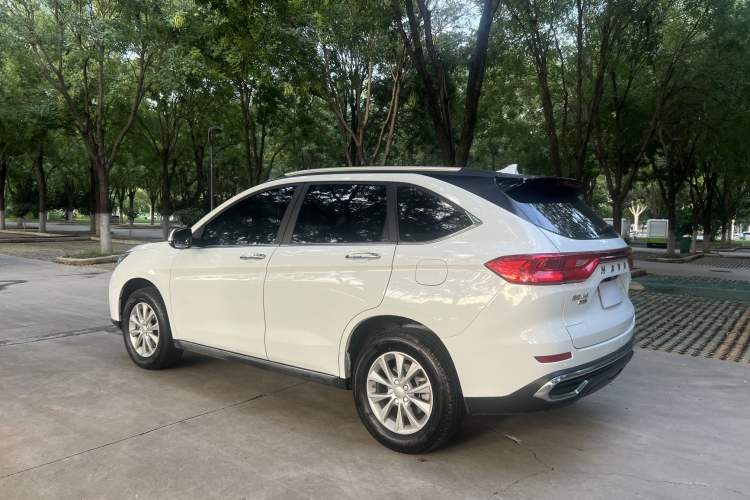 Used Haval M6 2021 PLUS 1.5T DCT Luxury Smart Connectivity Model Exterior 7