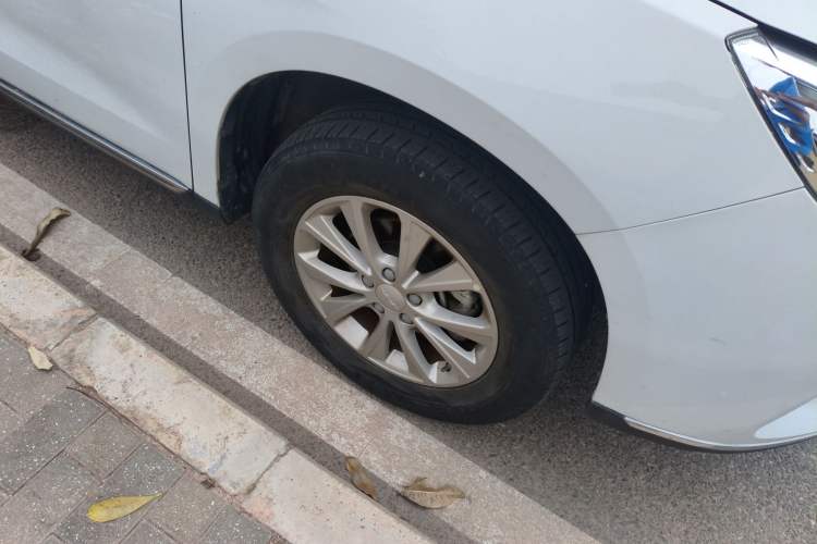 Used Haval M6 2021 PLUS 1.5T DCT Luxury Smart Connectivity Model Exterior 7
