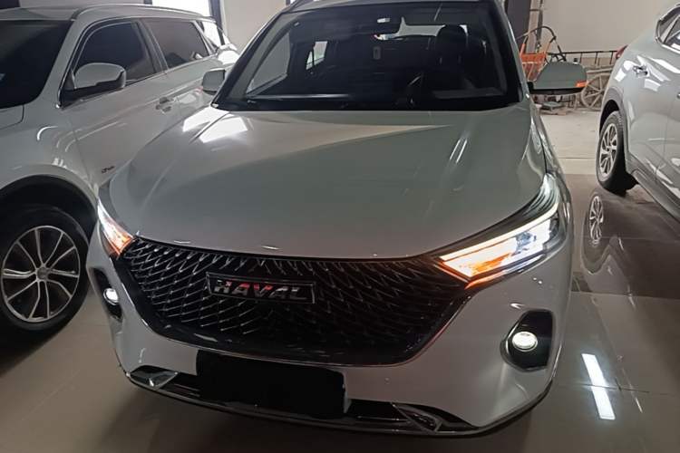 Used Haval M6 2021 PLUS 1.5T DCT Luxury Smart Connectivity Model Front