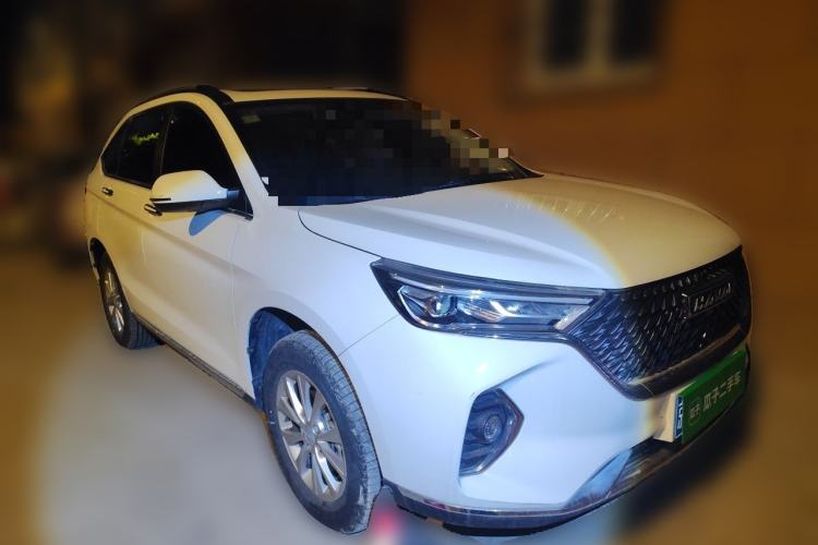 Used Haval M6 2021 PLUS 1.5T Manual Luxury Smart Connectivity Model Front Right 45 Deg
