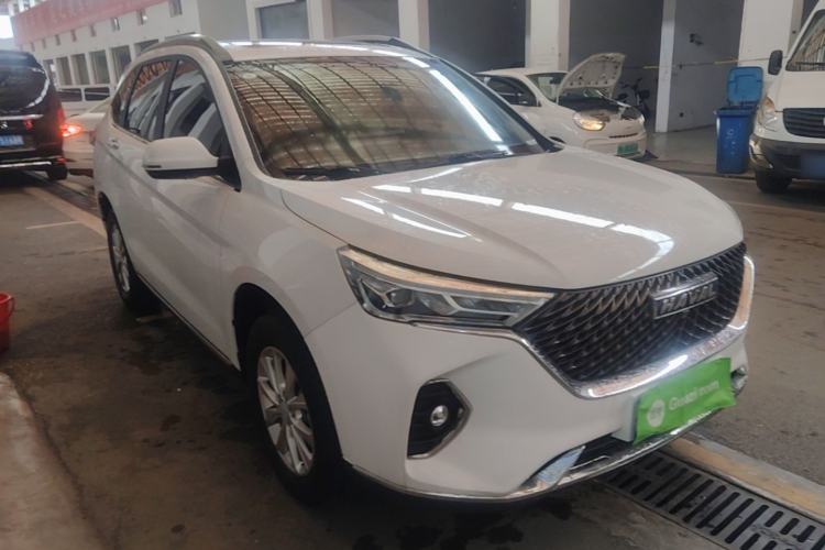 Used Haval M6 2021 PLUS 1.5T DCT Luxury Smart Connectivity Model Front Right 45 Deg