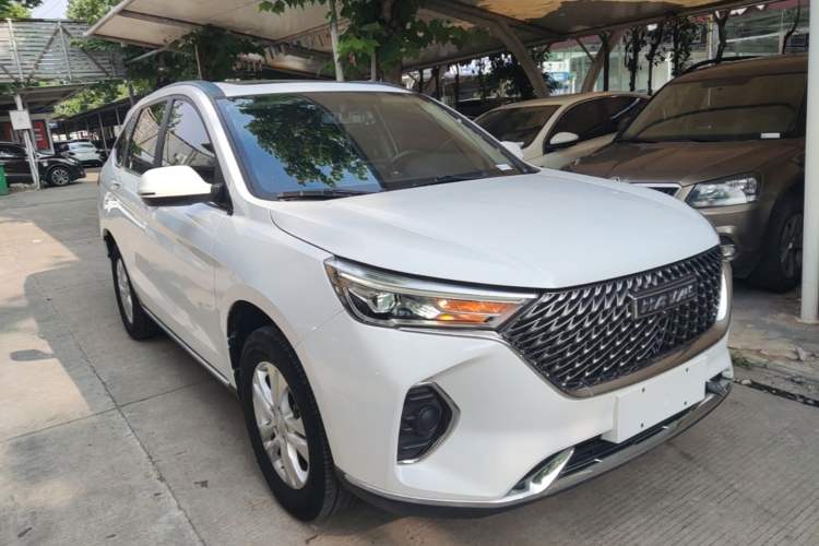 Used Haval M6 2021 PLUS 1.5T DCT Comfort Edition Front Right 45 Deg