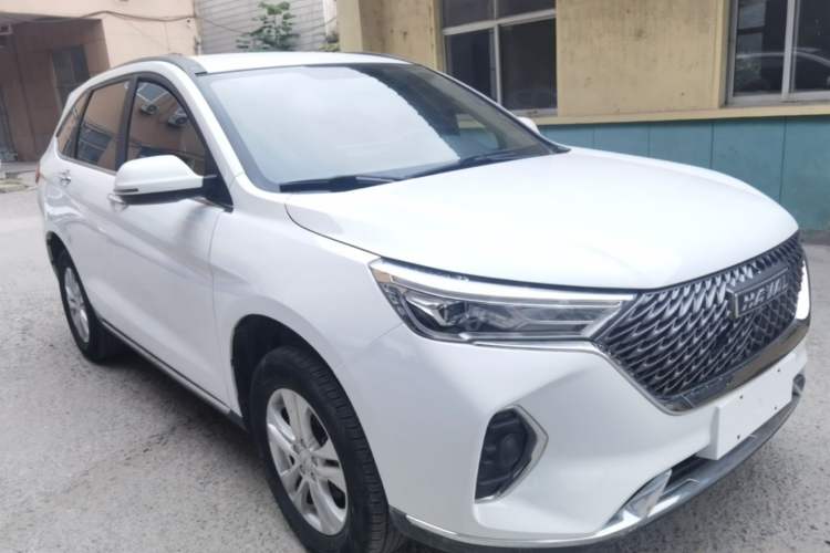 Used Haval M6 2021 PLUS 1.5T Manual Elite Smart Connectivity Model Front Right 45 Deg