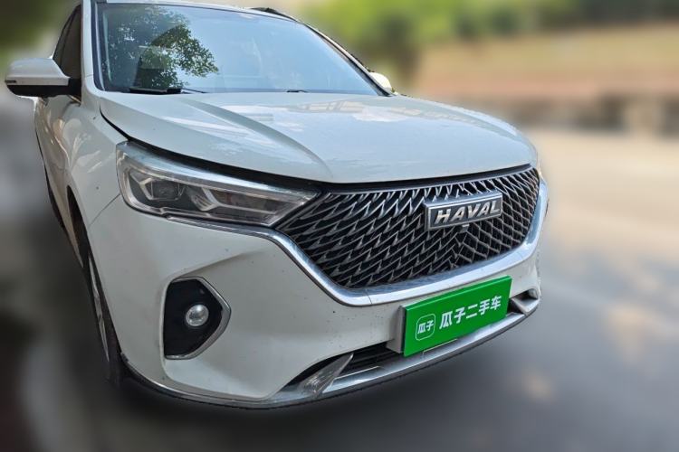 Used Haval M6 2021 PLUS 1.5T DCT Luxury Smart Connectivity Model Front Right 45 Deg