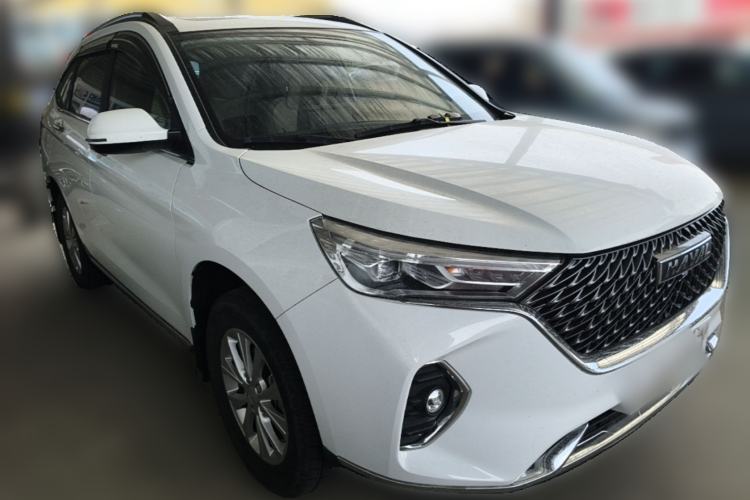 Used Haval M6 2021 PLUS 1.5T Manual Luxury Smart Connectivity Model Front Right 45 Deg
