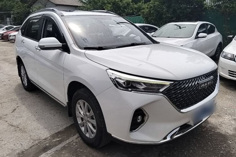 Used Haval M6 2021 PLUS 1.5T DCT Luxury Smart Connectivity Model Front Right 45 Deg