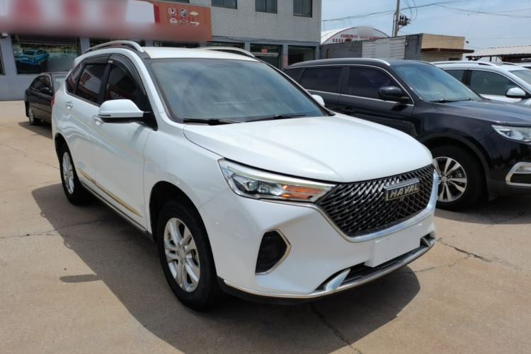 Used Haval M6 2021 PLUS 1.5T Manual Elite Smart Connectivity Model Front Right 45 Deg