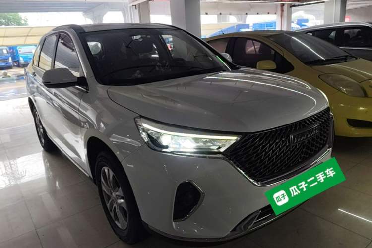 Used Haval M6 2021 PLUS 1.5T DCT Elite Smart Connectivity Model Front Right 45 Deg