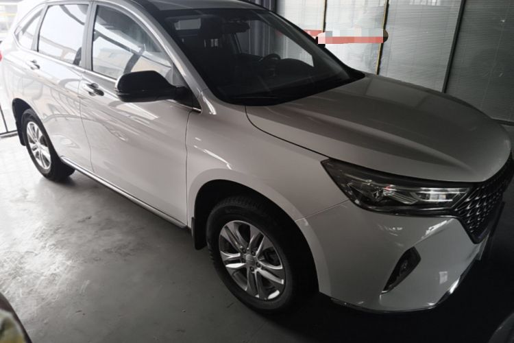 Used Haval M6 2021 PLUS 1.5T Manual Elite Smart Connectivity Model Front Right 45 Deg