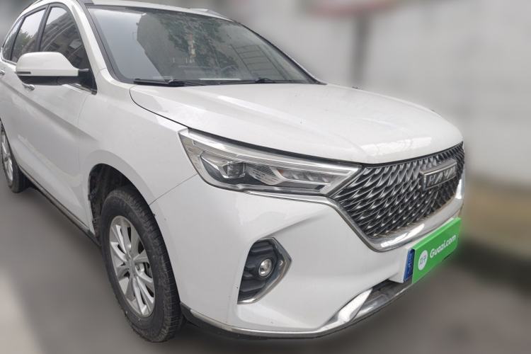 Used Haval M6 2021 PLUS 1.5T DCT Luxury Smart Connectivity Model Front Right 45 Deg