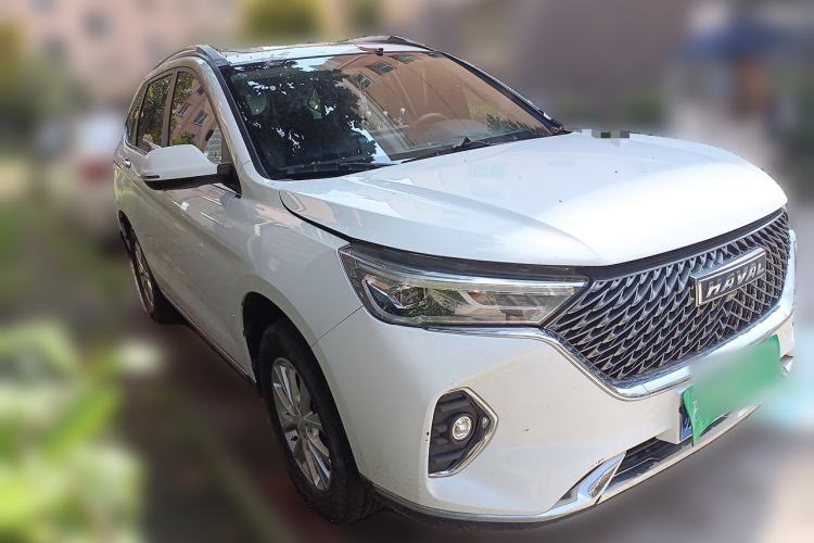 Used Haval M6 2021 PLUS 1.5T DCT Luxury Smart Connectivity Model Front Right 45 Deg