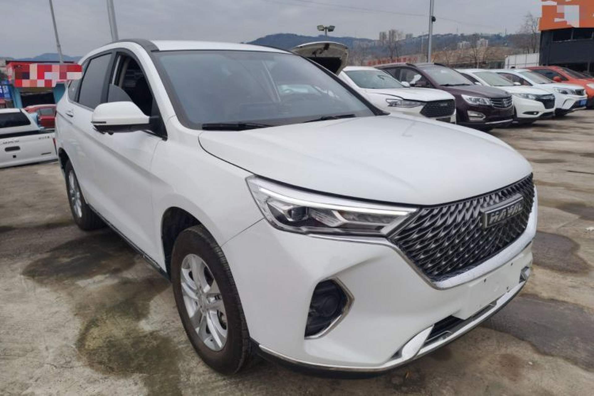 Used Haval M6 2021 PLUS 1.5T DCT Elite Smart Connectivity Model Front Right 45 Deg