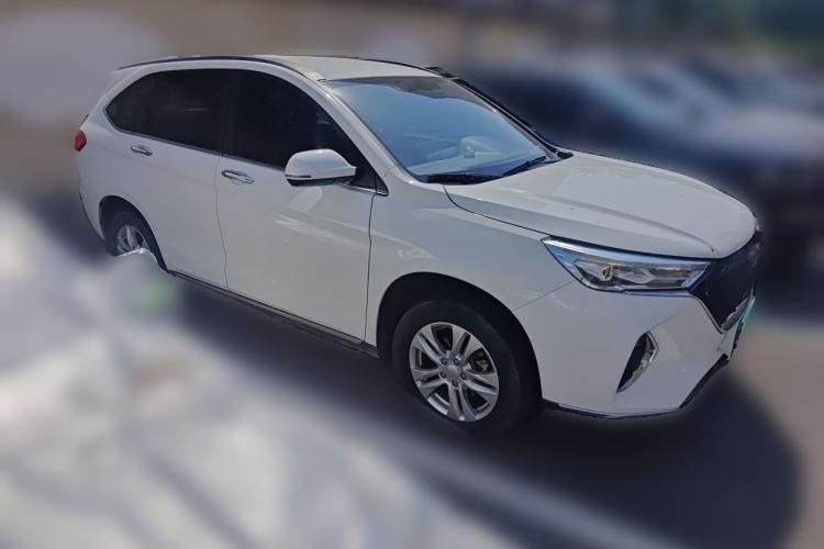 Used Haval M6 2021 PLUS 1.5T Manual Elite Smart Connectivity Model Front Right 45 Deg