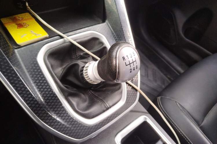 Used Haval M6 2021 PLUS 1.5T Manual Luxury Smart Connectivity Model Gear Lever