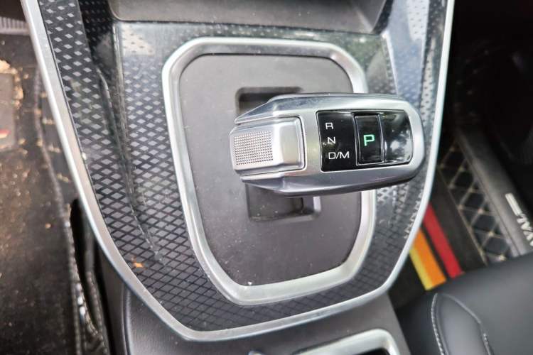 Used Haval M6 2021 PLUS 1.5T DCT Luxury Smart Connectivity Model Gear Lever