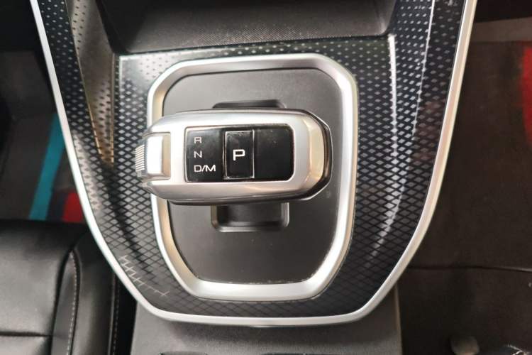 Used Haval M6 2021 PLUS 1.5T DCT Comfort Edition Gear Lever