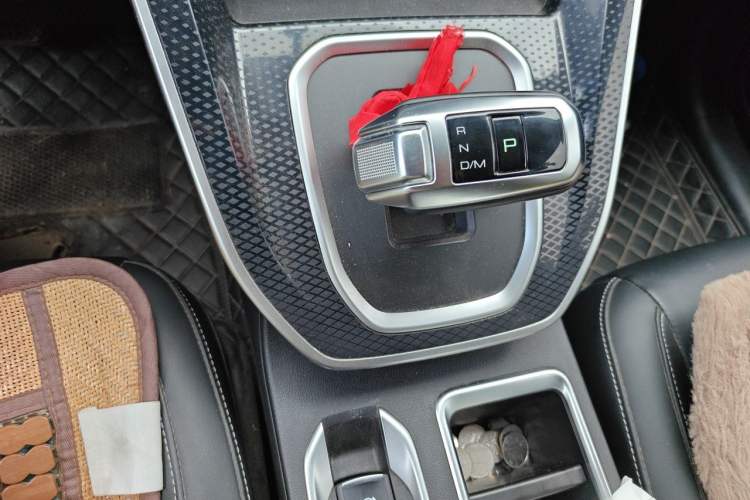 Used Haval M6 2021 PLUS 1.5T DCT Luxury Smart Connectivity Model Gear Lever