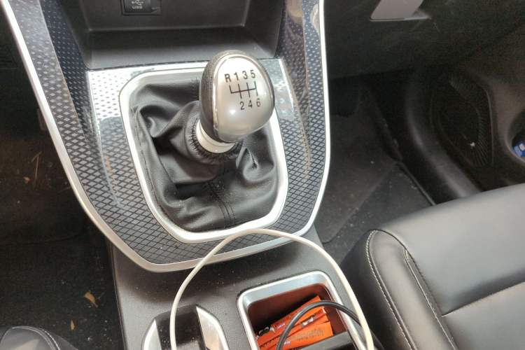 Used Haval M6 2021 PLUS 1.5T Manual Luxury Smart Connectivity Model Gear Lever
