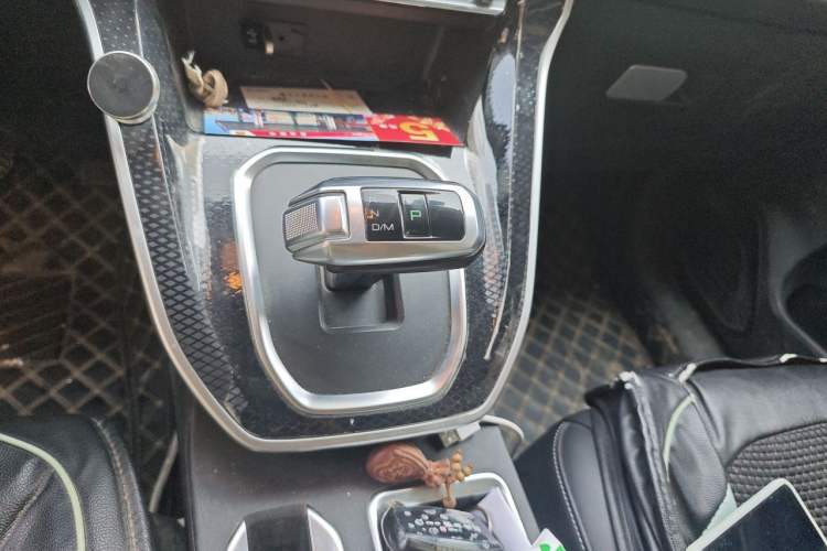 Used Haval M6 2021 PLUS 1.5T DCT Luxury Smart Connectivity Model Gear Lever