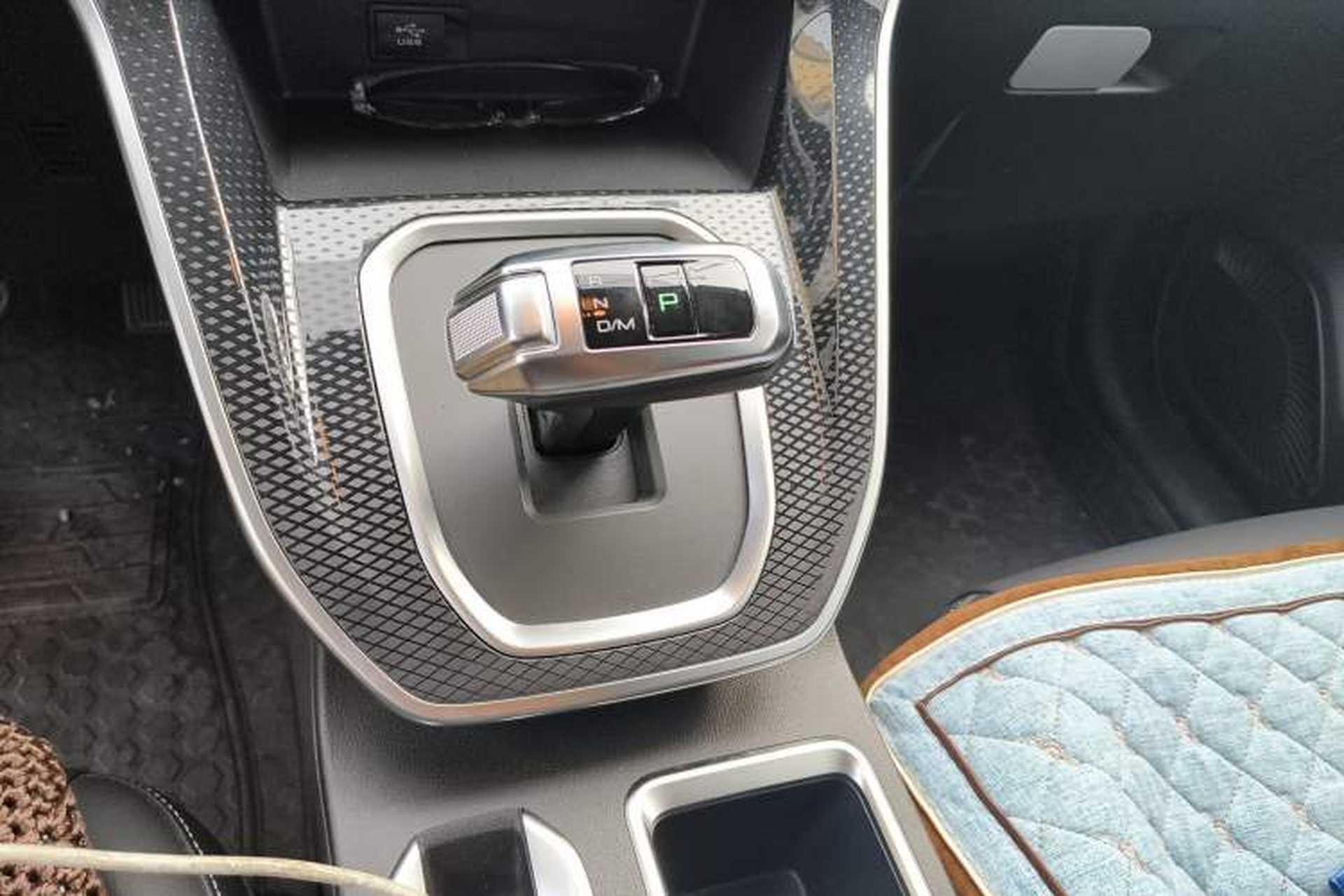Used Haval M6 2021 PLUS 1.5T DCT Smart Enjoyment Model Gear Lever