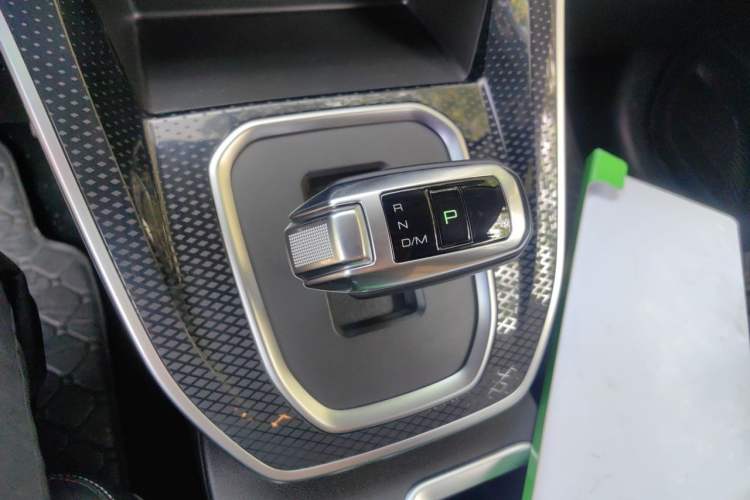 Used Haval M6 2021 PLUS 1.5T DCT Smart Enjoyment Model Gear Lever