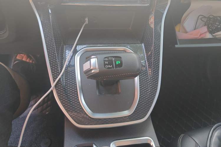 Used Haval M6 2021 PLUS 1.5T DCT Luxury Smart Connectivity Model Gear Lever