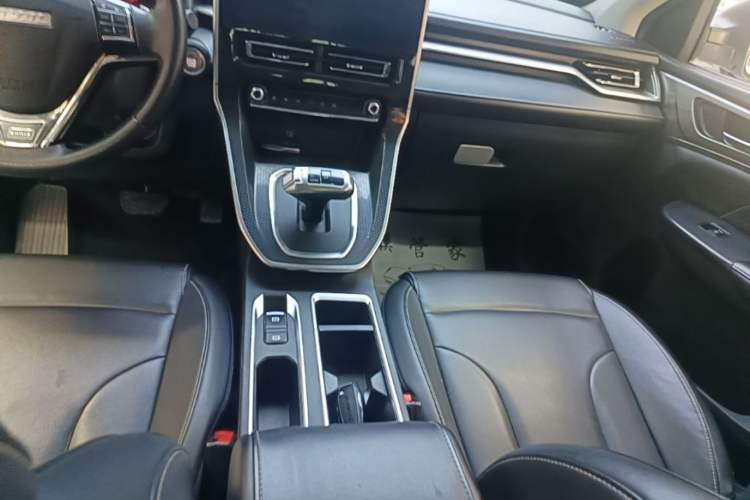Used Haval M6 2021 PLUS 1.5T DCT Prestige Smart Connectivity Model Gear Lever