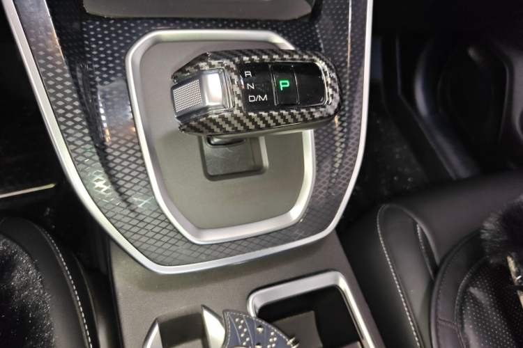 Used Haval M6 2021 PLUS 1.5T DCT Comfort Edition Gear Lever