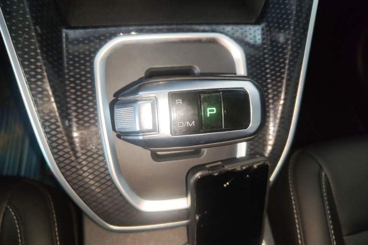 Used Haval M6 2021 PLUS 1.5T DCT Luxury Smart Connectivity Model Gear Lever