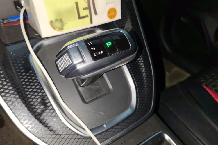 Used Haval M6 2021 PLUS 1.5T DCT Luxury Smart Connectivity Model Gear Lever