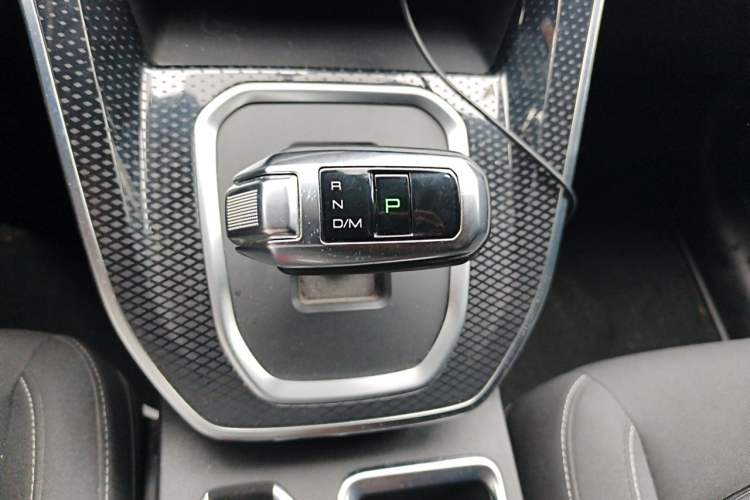 Used Haval M6 2021 PLUS 1.5T DCT Elite Smart Connectivity Model Gear Lever
