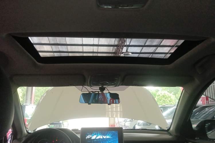 Used Haval M6 2021 PLUS 1.5T DCT Luxury Smart Connectivity Model Headliner