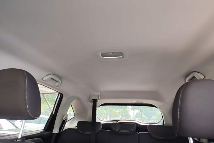 Used Haval M6 2021 PLUS 1.5T DCT Elite Smart Connectivity Model Headliner