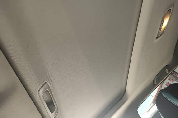 Used Haval M6 2021 PLUS 1.5T DCT Luxury Smart Connectivity Model Headliner
