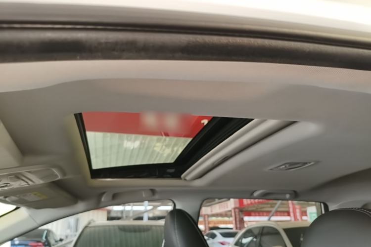 Used Haval M6 2021 PLUS 1.5T DCT Luxury Smart Connectivity Model Headliner